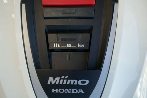 [3600-5348583-3.jpg]