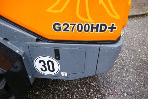 [3600-5472526-4.jpg]