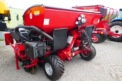 [3600-5548878-5.jpg]