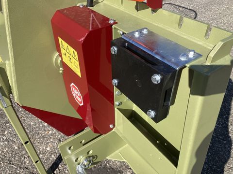 [3600-5611364-3.jpg]