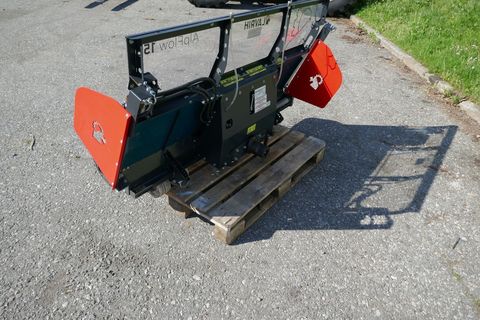 [3600-5623576-4.jpg]