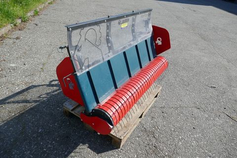 [3600-5623576-6.jpg]