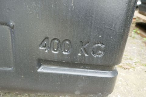 [3600-5638854-3.jpg]