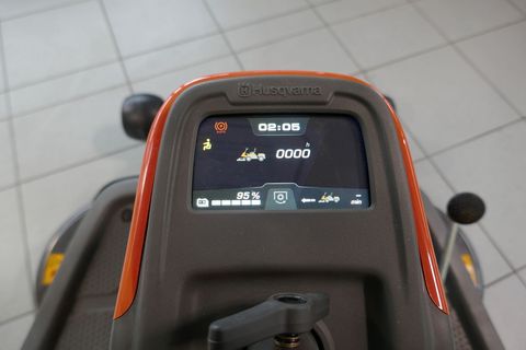 [3600-5638994-6.jpg]
