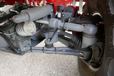 [3600-5667449-7.jpg]