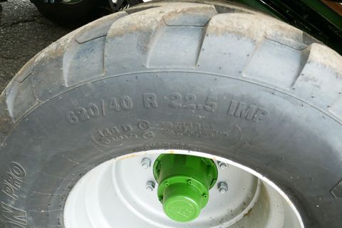 [3600-5704284-9.jpg]