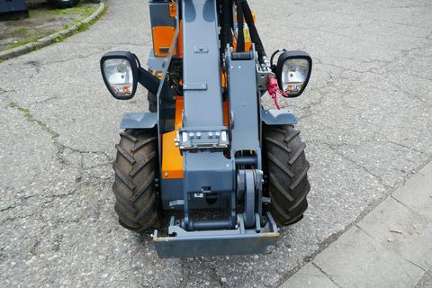[3600-5725445-7.jpg]