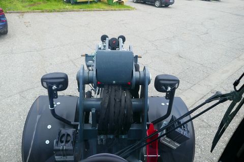 [3600-5735327-7.jpg]