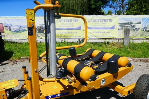 [3600-5781085-9.jpg]