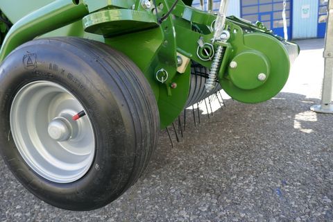 [3600-5790899-3.jpg]