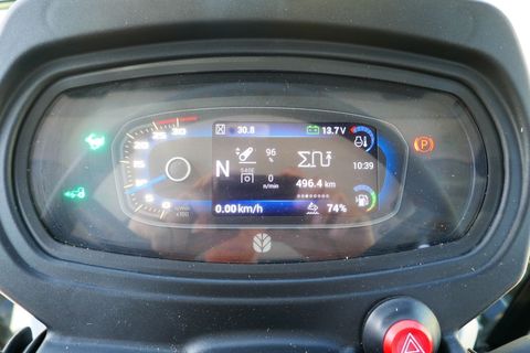 [3600-5844184-8.jpg]