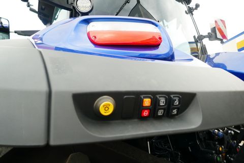 [3600-5914564-7.jpg]