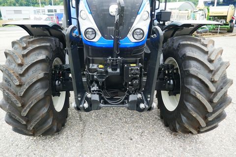 [3600-5923183-16.jpg]