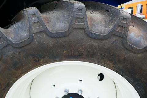 [3600-5923183-7.jpg]