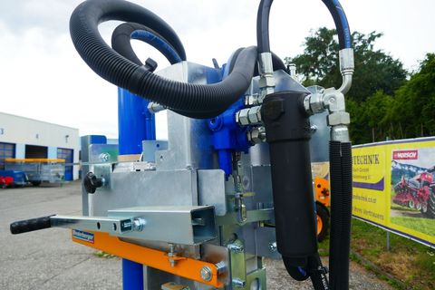 [3600-5923184-10.jpg]