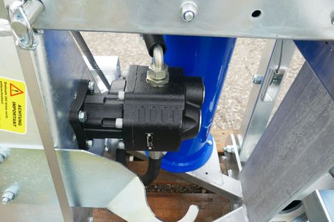 [3600-5923184-6.jpg]