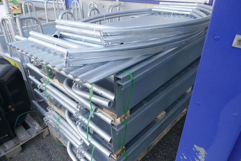 [3600-5981740-5.jpg]