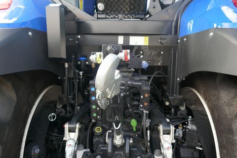 [3600-6104625-4.jpg]