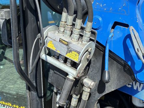 [3600-6157744-11.jpg]