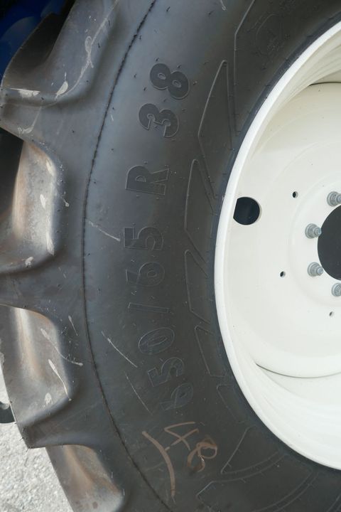 [3600-6157848-13.jpg]