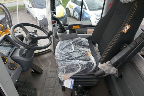 [3600-6222993-9.jpg]