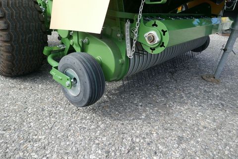 [3600-6310759-5.jpg]