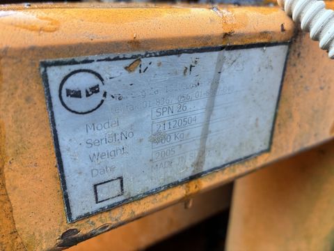 [3600-6343389-8.jpg]