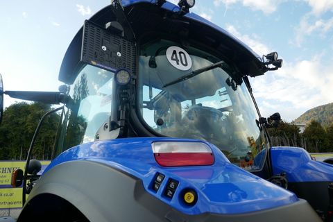 [3600-6348192-7.jpg]