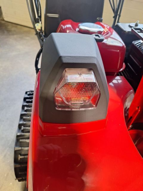 [3600-6395421-3.jpg]