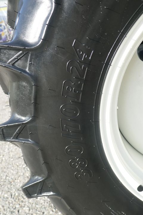 [3600-6448544-5.jpg]