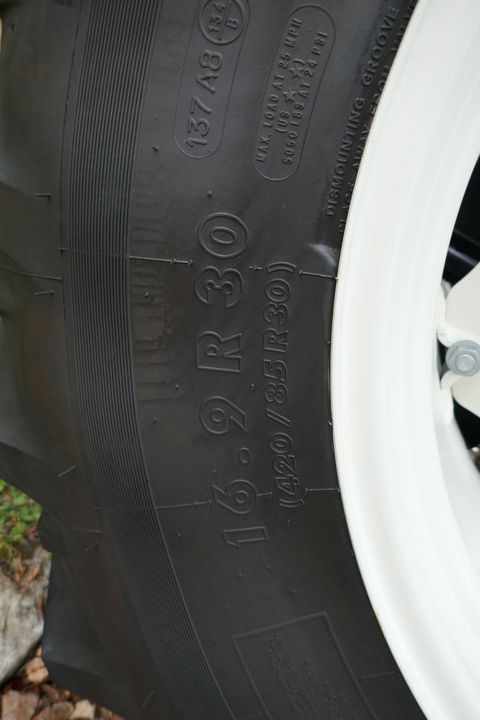 [3600-6526133-9.jpg]