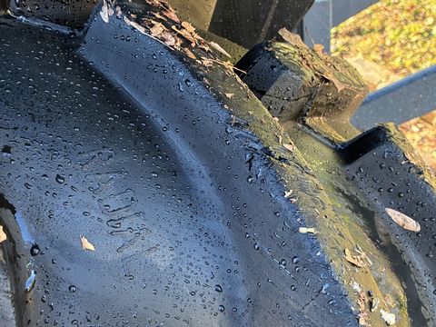 [3600-6535349-7.jpg]