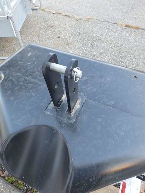 [3600-6537668-4.jpg]