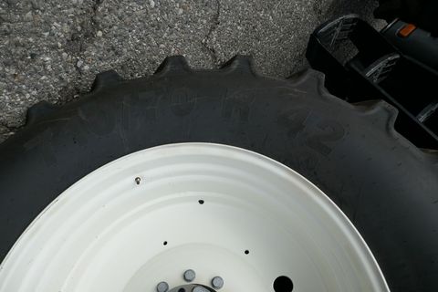 [3600-6546564-12.jpg]