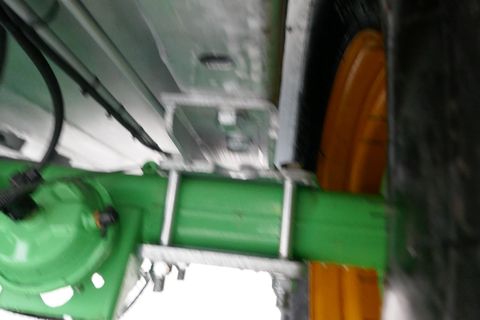 [3600-6550099-11.jpg]