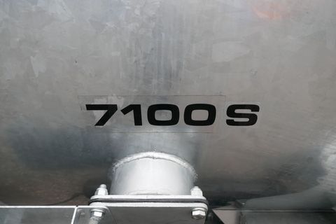 [3600-6550099-7.jpg]