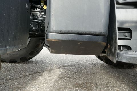 [3600-6624994-14.jpg]