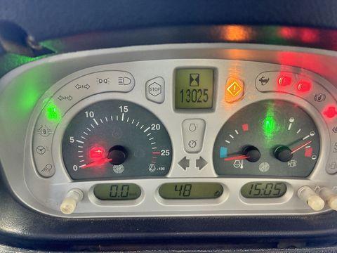 [3600-6750981-3.jpg]