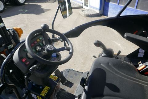 [3600-6757690-7.jpg]