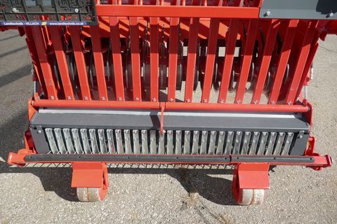 [3600-6757705-3.jpg]