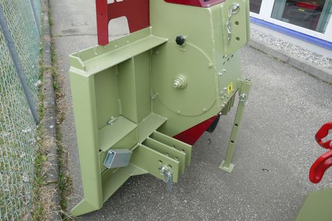 [3600-6818977-3.jpg]
