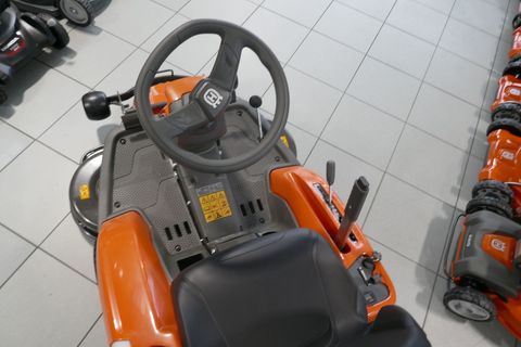 [3600-6884427-5.jpg]