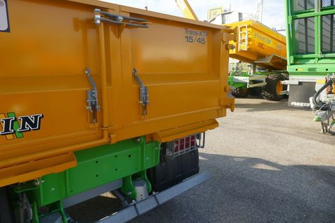 [3600-6888580-3.jpg]