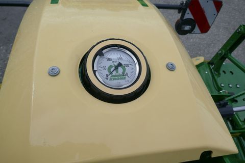 [3600-6888630-3.jpg]