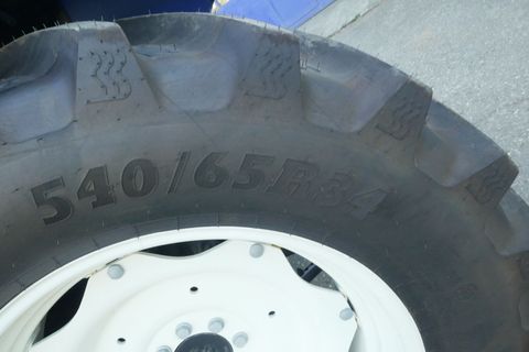 [3600-6899593-5.jpg]