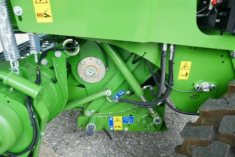[3600-7122182-9.jpg]