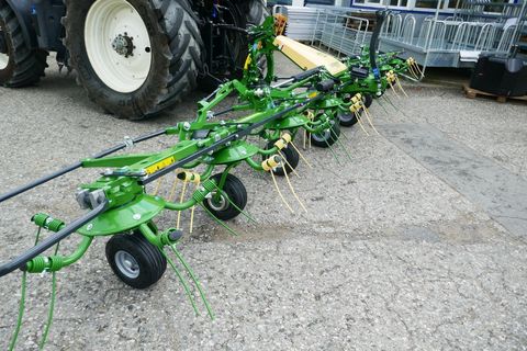 [3600-7128970-4.jpg]