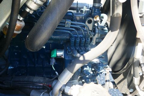 [3600-7240713-11.jpg]