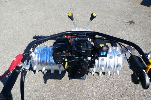 [3600-7302335-6.jpg]