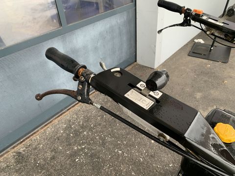 [3944-5087154-6.jpg]